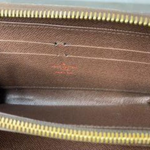 Louis Vuitton Zippy Damier Ebene Wallet - Picture 5 of 7